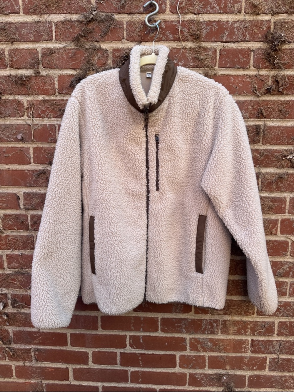 Uniqlo Cream Sherpa Fleece Jacket with Brown Trim